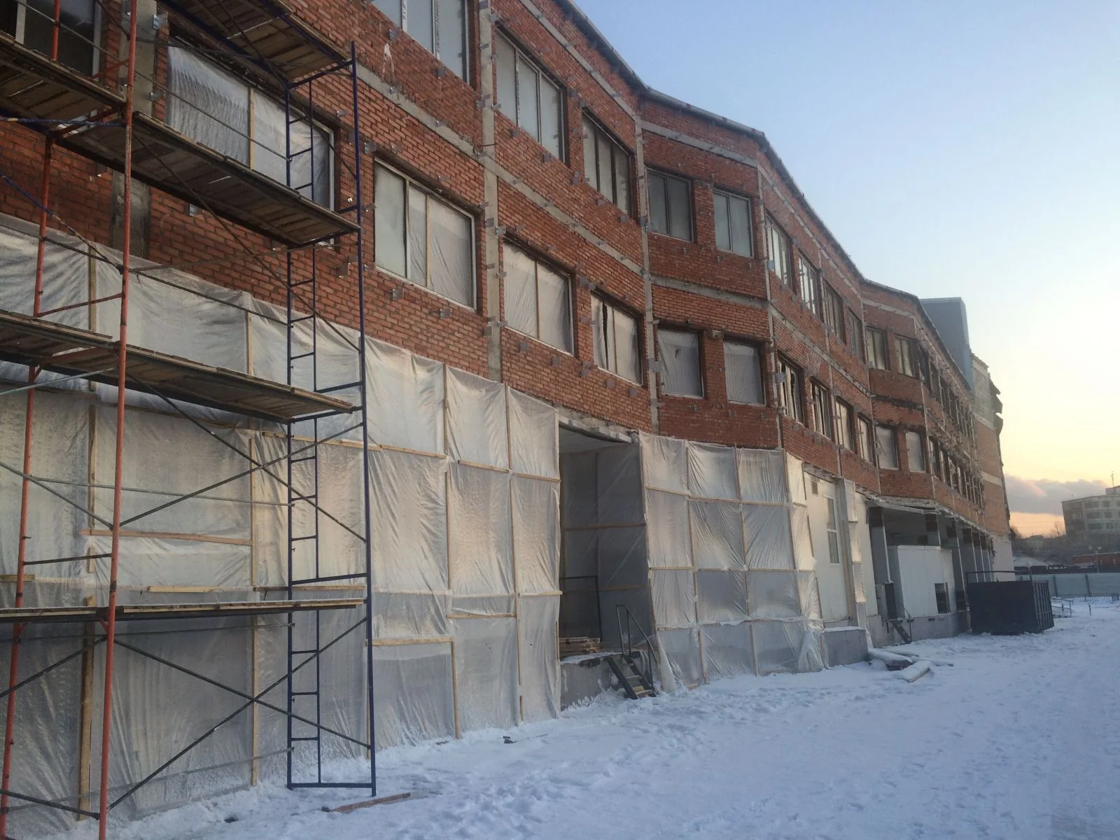 Старт работ в ТЦ Крестьянский рынок
